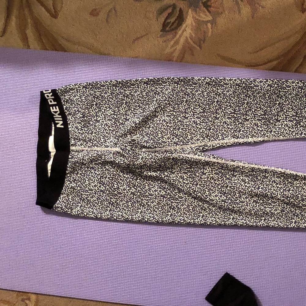 nike pro leggings